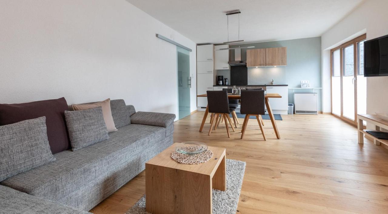 Haus Am Stein Apartment Оец Екстериор снимка